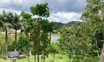 Imagem 5: Chácara pé na água