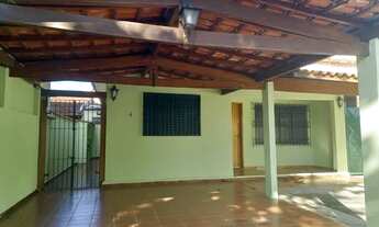 Imagem: Casa para aluguel e venda possui 160 metros