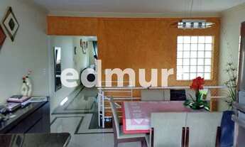 Imagem 5: SOBRADO no bairro Parque Jaçatuba com 243m². 4 dormitórios e 7 vagas. Confira