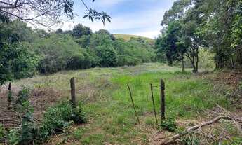 Imagem 3: Fazendinha para Venda em Cachoeiras de Macacu, Papucaia, 2 dormitórios, 1 suíte, 2 banheir