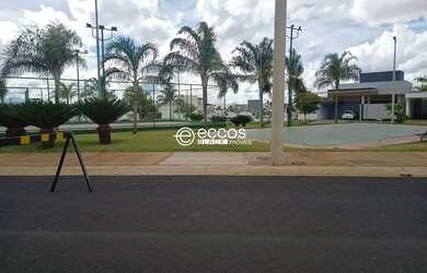 Imagem 3: Casa em condomínio com 3 suítes para alugar na Zona Sul