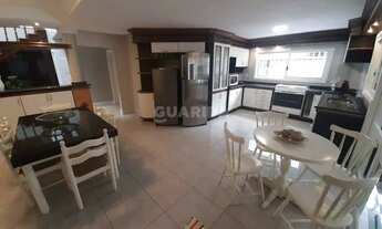 Imagem 6: Casa mobiliada com 4 suítes no bairro Petrópolis