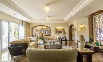 Imagem 5: Casa estilo californiano com 798m² privativos no Santo Inácio, perto do Parque Barigui