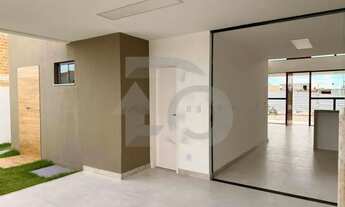 Imagem 2: Casa no Padang Beach Residence com 2 Vagas e Financiamento Disponível