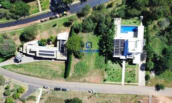 Imagem 3: Casa de condomínio para venda tem 2107 metros quadrados em Residencial Aldeia do Vale - Go