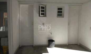 Imagem 5: Excelente Terreno Para Locação no centro 635 m² Com Banheiro e Escritório