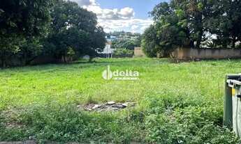 Imagem 2: Terreno disponível para venda 2.400 m² no bairro Maravilha em Uberlândia MG