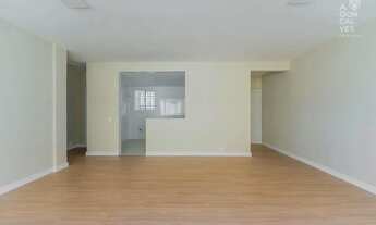 Imagem 1: Apartamento no Edifício Santa Terezinha, 03 Quartos, 01 Vaga, Água Verde, Curitiba