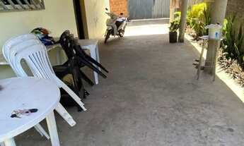 Imagem 3: Casa com varanda