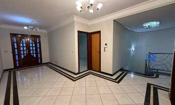 Imagem 4: Casa para aluguel em Montes Claros-MG no bairro Ibituruna, 04 Quarto(s