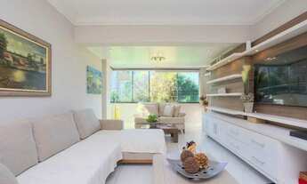 Imagem 2: Imóvel para venda tem 123 metros quadrados com 3 quartos em Vila Ipiranga - Porto Alegre