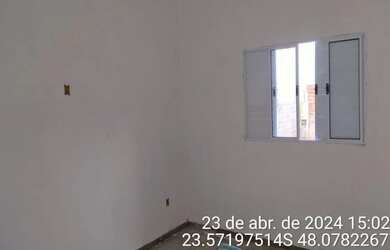 Imagem 2: Imóvel a venda Vila Mazzei em rodovia, garagem com estrutura para sobrado