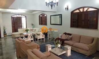 Imagem 4: Casa espaçosa à venda no Cocó, Fortaleza