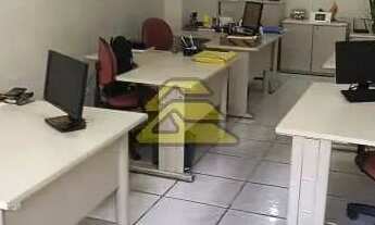 Imagem 4: Centro Galpão / depósito com venda por R$60.000