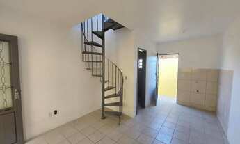 Imagem 2: Casa com 2 dormitórios para alugar no bairro Santa Tereza - Porto Alegre/RS