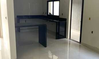 Imagem 3: Casa para venda tem 160 metros quadrados com 4 quartos em Segismundo Pereira - Uberlândia