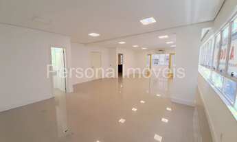 Imagem 7: Conjunto Comercial na Rua Gen. Andrade Neves esquina Ladeira Centro Histórico - Porto Ale