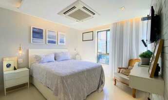 Imagem 6: Apartamento com 140m2, andar alto, 4 quartos transformados em 3