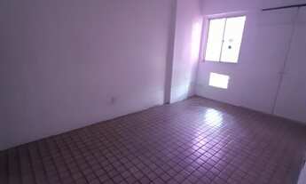 Imagem 6: ALUGO Apto 3 quartos sendo 1 suíte na Av. Domingos Ferreira (Direto com o dono