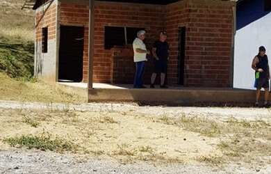 Imagem 7: HARAS MUNICIPIO DE NIQUELANDIA