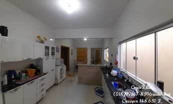 Imagem 5: Vende-se uma casa com três quartos sendo uma suite em Andradina -SP