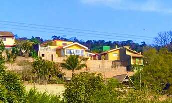 Imagem 2: LINDA CASA DE 370M² COM 2 DORM. SENDO 2 SUÍTES, PISCINA AQUECIDA - ÁREA GOURMET COM CHURRA