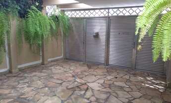 Imagem: Casa com 4 dormitórios à venda, 250 m²