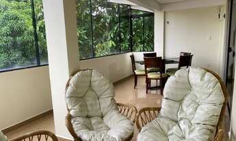 Imagem 6: Vendo Excelente Casa de Três Pavimentos. Bairro: Central