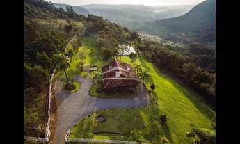 Imagem 3: GRAMADO - Casa Padrão - Carazal