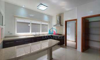 Imagem 6: Casa térrea com 4 suítes localizada no condomínio Quinta dos Oitis