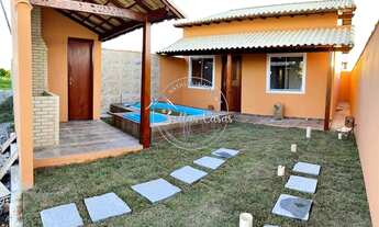 Imagem: Bela casa de 2 quartos com piscina e área