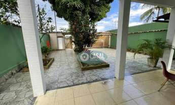 Imagem 2: Casa com 02 Quartos, 510 m² de Terreno, Quintal e Churrasqueira!