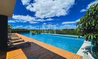 Imagem 3: Terreno único de fundos para o lago e com uma lateral sem vizinho!