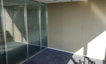 Imagem 9: Andar corporativo para locação mobiliado em Pinheiros. Oportunidade!