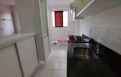 Imagem 3: Apartamento com 2 quartos, 44 m² - venda por R$ 174.900 ou aluguel por R$ 1.300/mês - Emaú