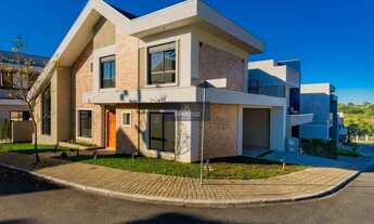 Imagem 2: Casa Santa Felicidade no Green Village Park, 3 suites, 3 vagas, 253m, piso aquecido, quint
