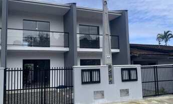 Imagem 2: EXCELENTE SOBRADO AMPLO À VENDA