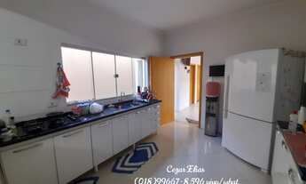 Imagem 6: Vende-se uma casa com três quartos sendo uma suite em Andradina -SP