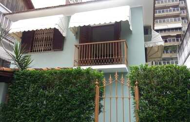 Imagem 2: Cobertura para Venda em Niterói, INGÁ, 4 dormitórios, 1 suíte, 3 banheiros, 3 vagas