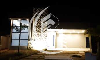 Imagem 2: Casa com 3 dormitórios, acabamento de primeira e em um dos condomínios mais charmosos de I