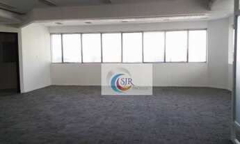 Imagem 7: Conjunto comercial reformado recentemente, com 184m² composto por 2 amplas salas e 4 banhe