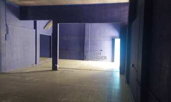 Imagem 4: Loja para alugar, 353 m² por R$ 7.000,00/mês - Olaria - Nova Friburgo/RJ