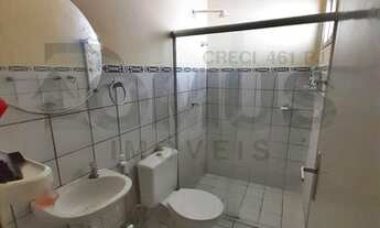 Imagem 3: Casa no Bairro Aruana com 2 Quartos, 1 Banheiro, Piscina e Varanda