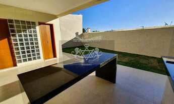 Imagem 5: Casa à venda, 4 dorms sendo um suíte master, imóvel com linda área gourmet e espaço para p