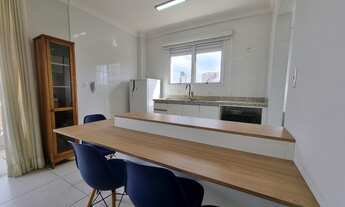 Imagem 4: ALUGUEL DE BELÍSSIMO APARTAMENTO COM VARANDA VISTA LIVRE MOBILIADO DE FUNDOS DE 1 DORM C