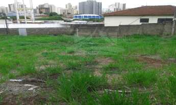 Imagem 2: RIBEIRãO PRETO - Terreno Padrão - Jardim Mosteiro
