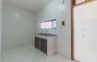 Imagem 6: Apartamento 2/4 c/suíte e dependência no centro