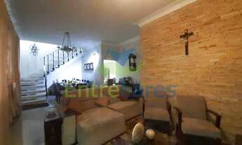 Imagem 5: Casa à venda na Rua Lígia em Olaria, 4 quartos, varandas, 2 áreas amplas de lazer, área go