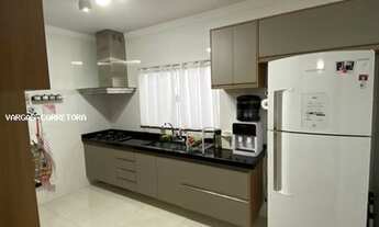 Imagem 2: Casa para Venda em Bauru, Jardim Terra Branca, 3 dormitórios, 1 suíte, 2 banheiros, 4 vaga