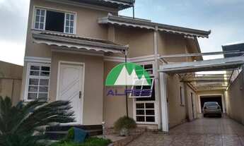 Imagem: Casa ampla no Xaxim